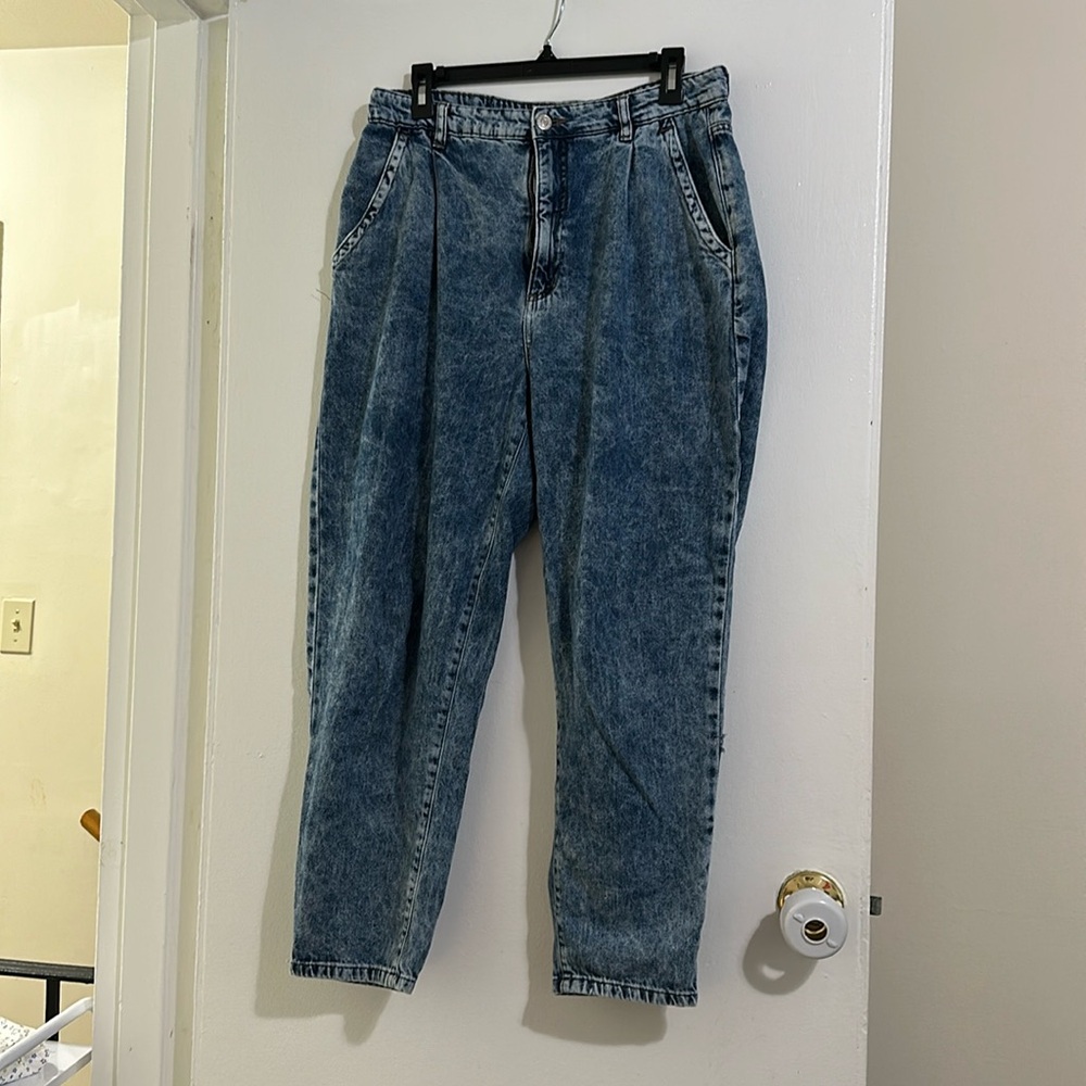 Garage Denim size 30 80’s Mom Jean